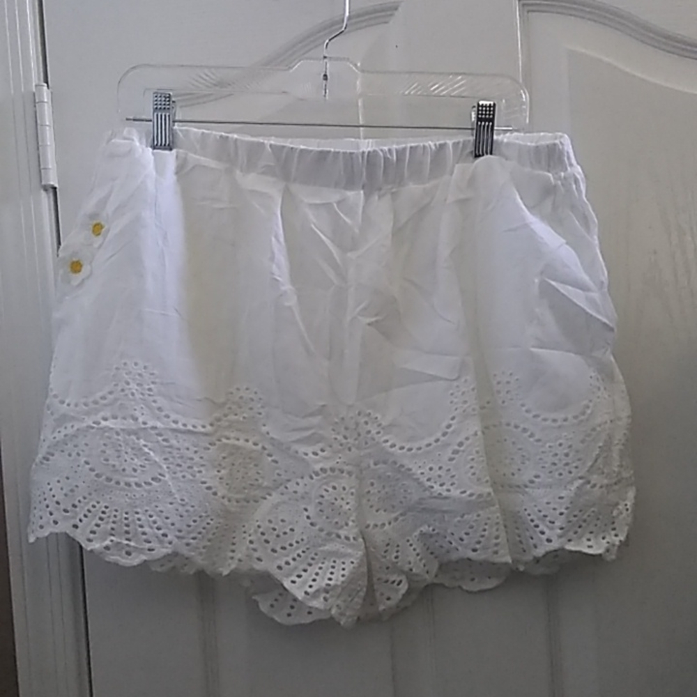 FINAL MARKDOWN Ladies misslook shorts 3xl
